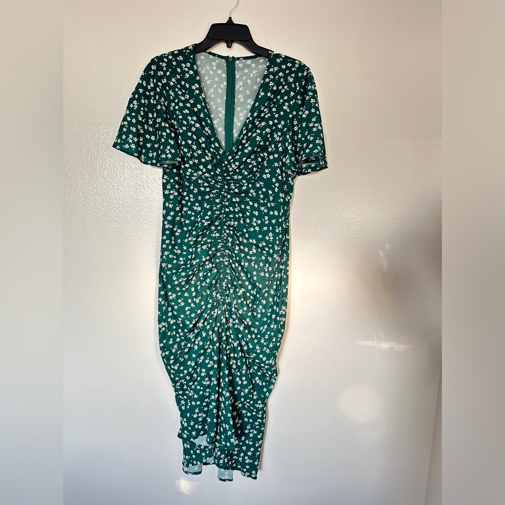 Floral green body-con dress